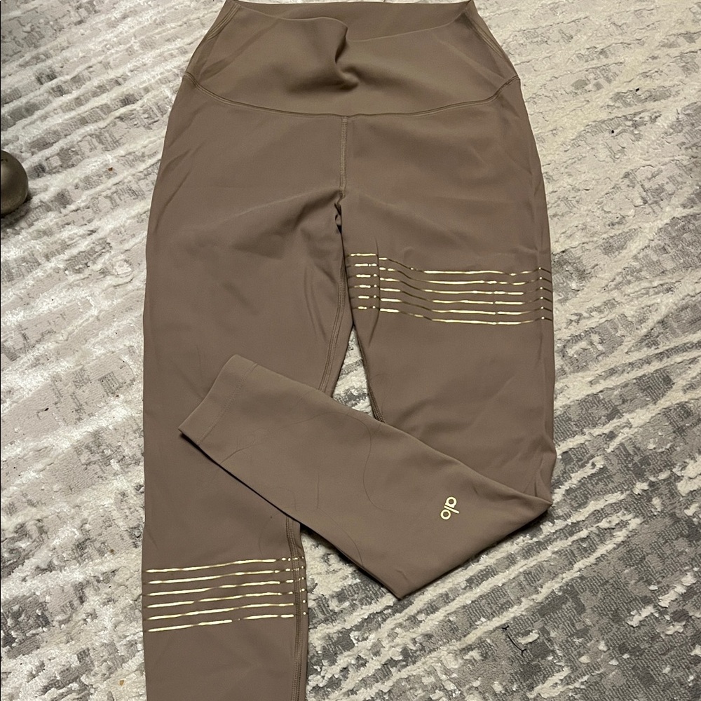 ALO Yoga Taupe Leggings with Metallic Stripes